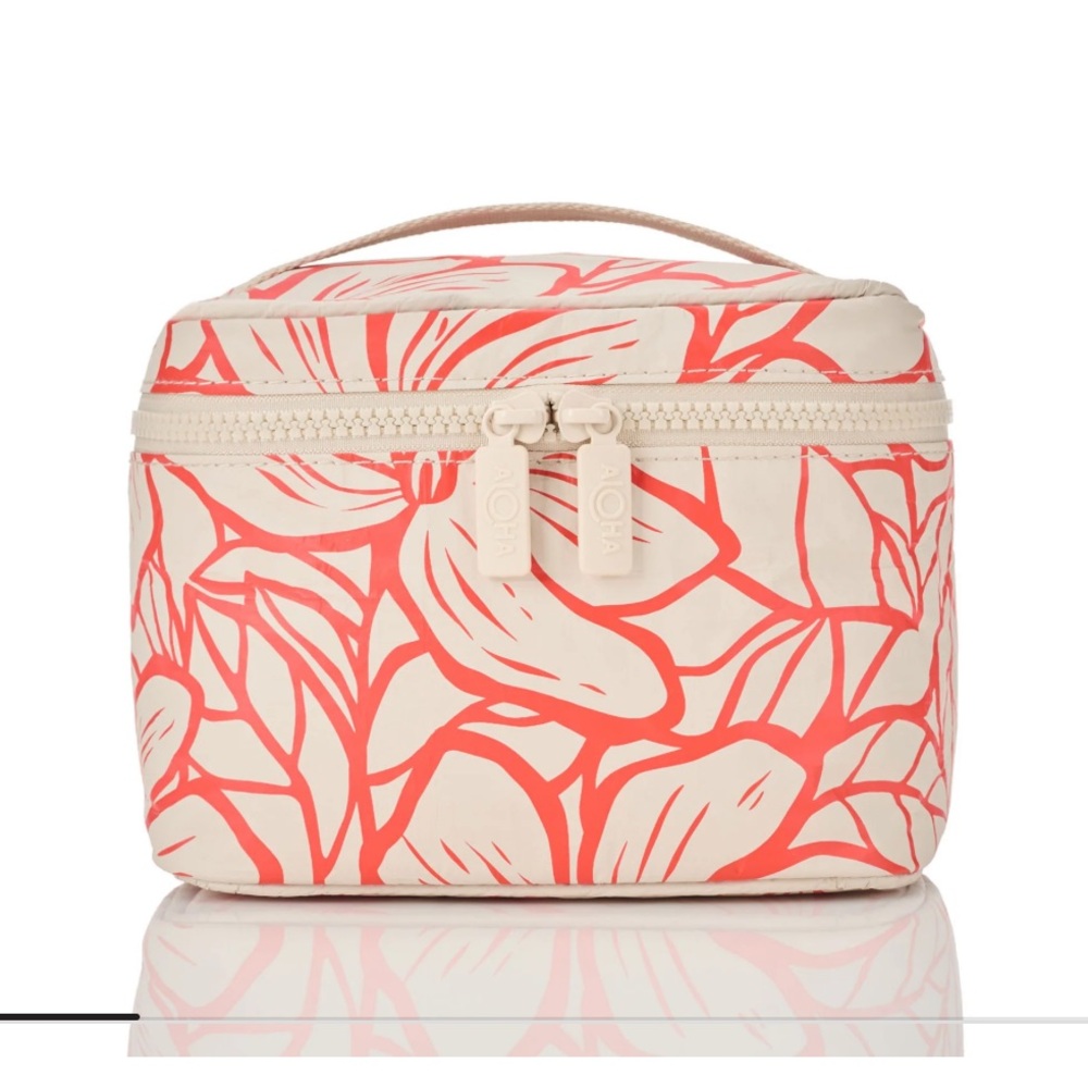 New Aloha Collection Red floral print Cabin Crew - Picture 5 of 9